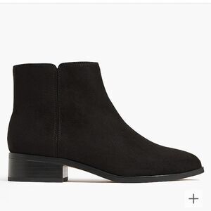 J Crew Black Faux Suede Ankle Boots Size 9    Bin3